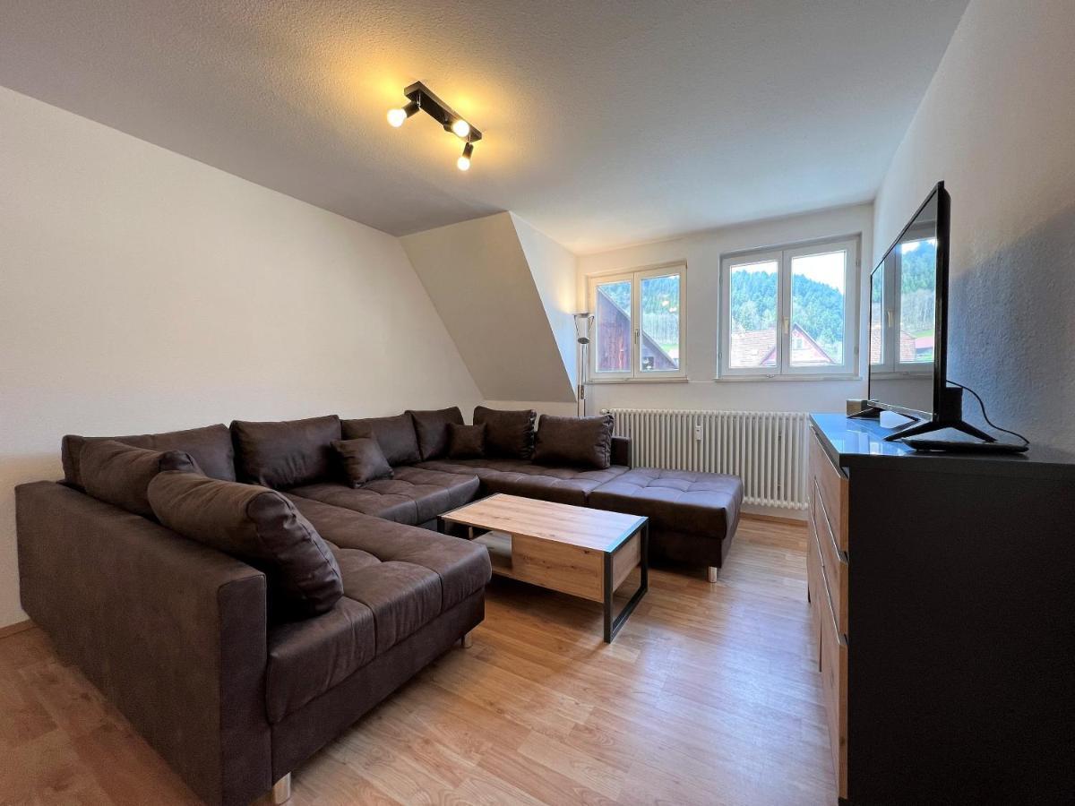 Ferienwohnung Kinzigblick - Balkon - Fuer Kinder - Mit Bettwaesche & Handtuecher Schenkenzell Exterior foto